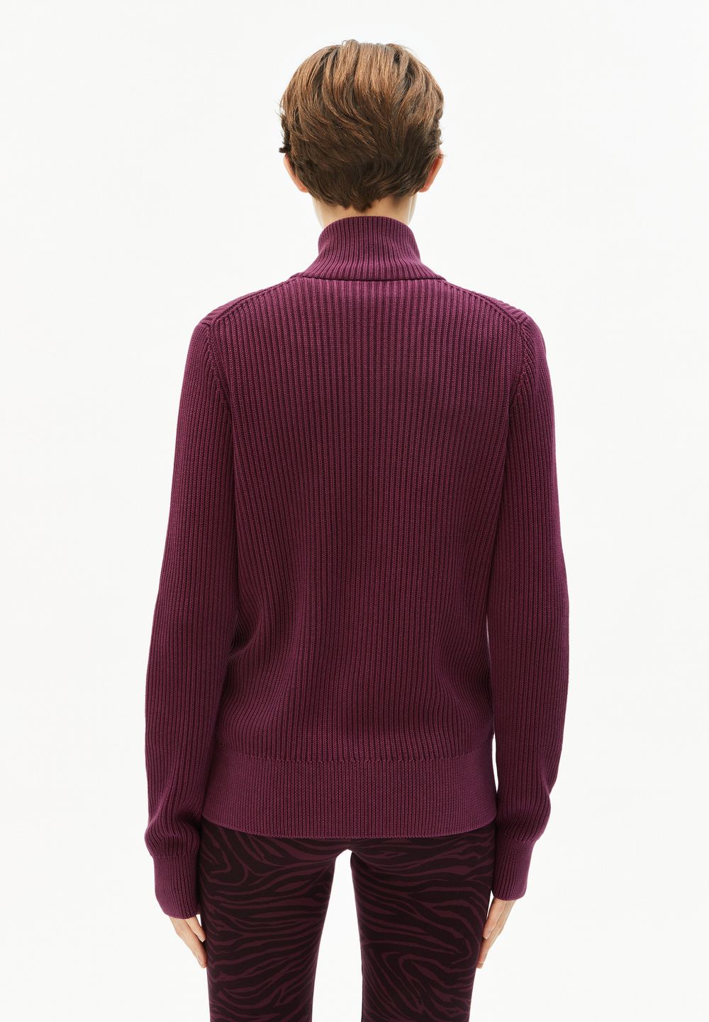 Rebeccaa gmt dye (Armedangels)