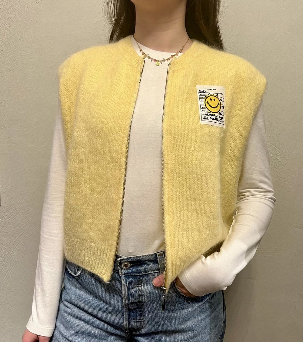 Strickweste Patch Smiley (GG Luxe)