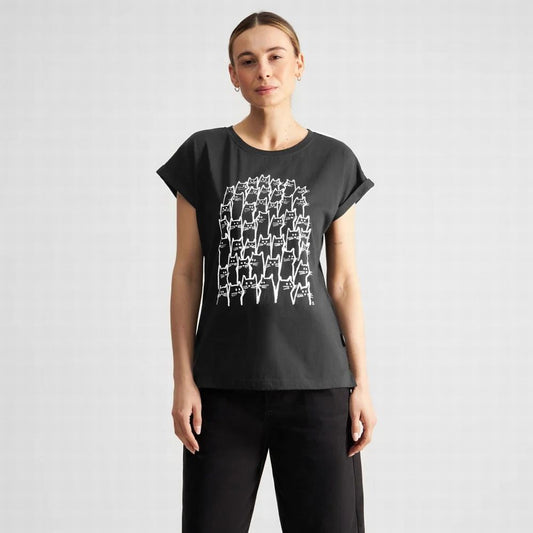 Visby cat crowd (Dedicated)