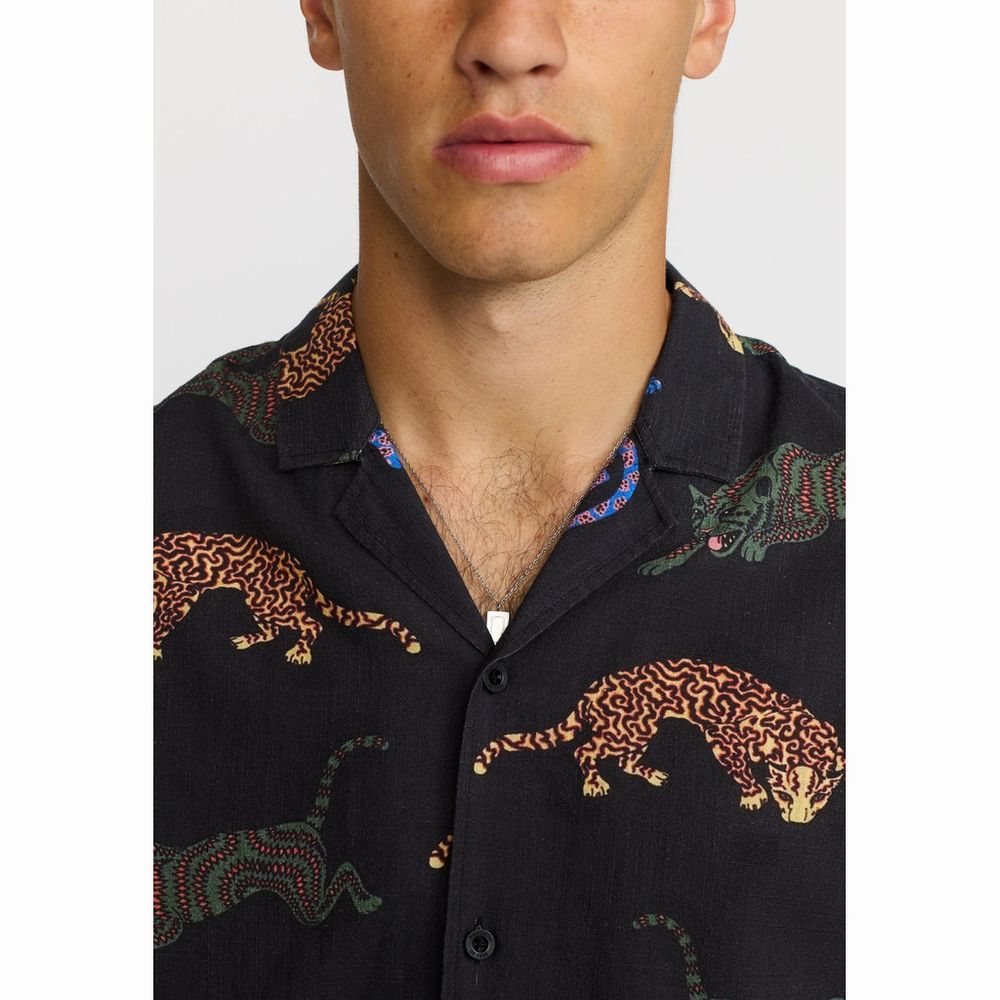 Short- sleeved Cuban Shirt (Revolution)