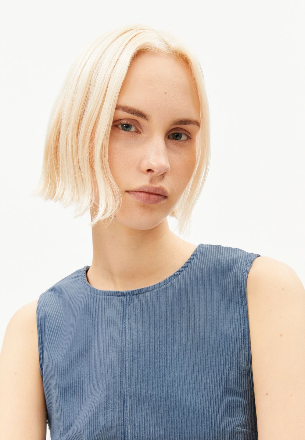 Corduroy r-neck mini (Armedangels)